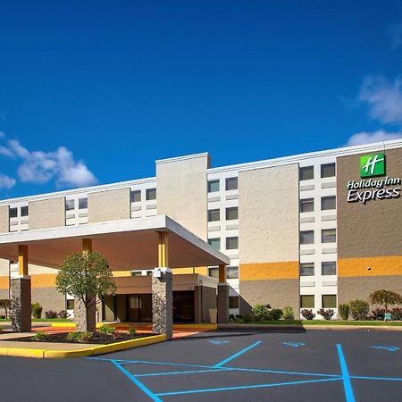 Holiday Inn Express Pittston - Scranton Airport By Ihg Dış mekan fotoğraf