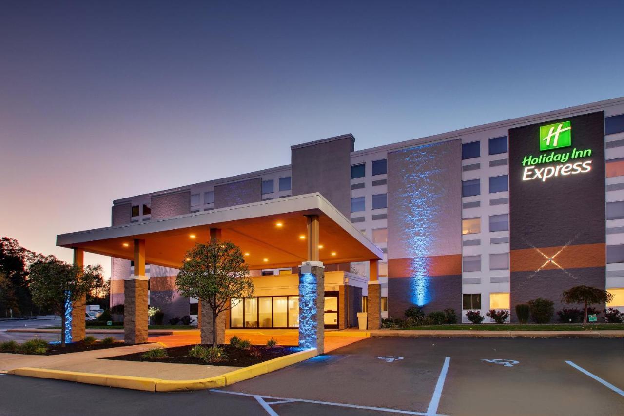Holiday Inn Express Pittston - Scranton Airport By Ihg Dış mekan fotoğraf