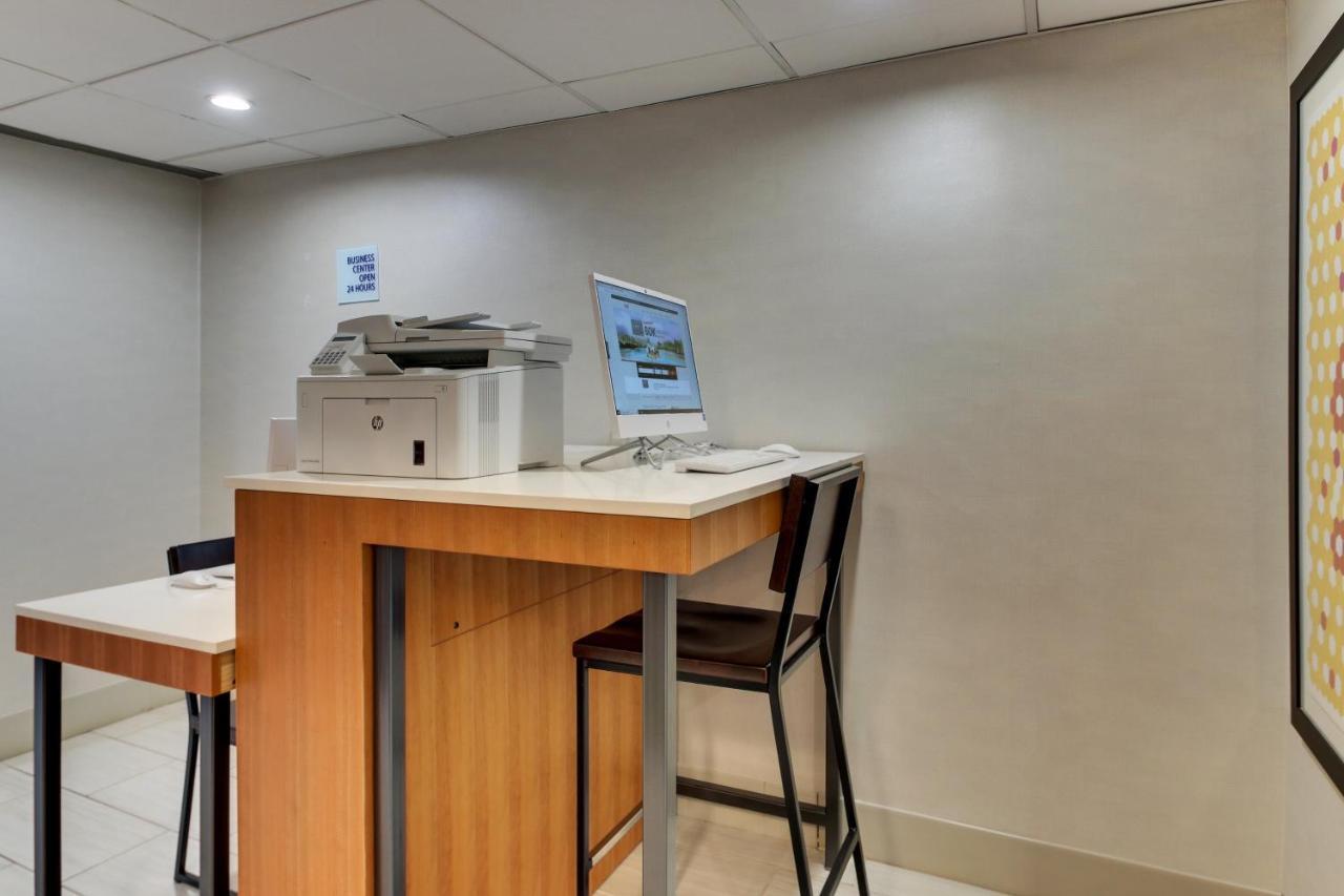 Holiday Inn Express Pittston - Scranton Airport By Ihg Dış mekan fotoğraf