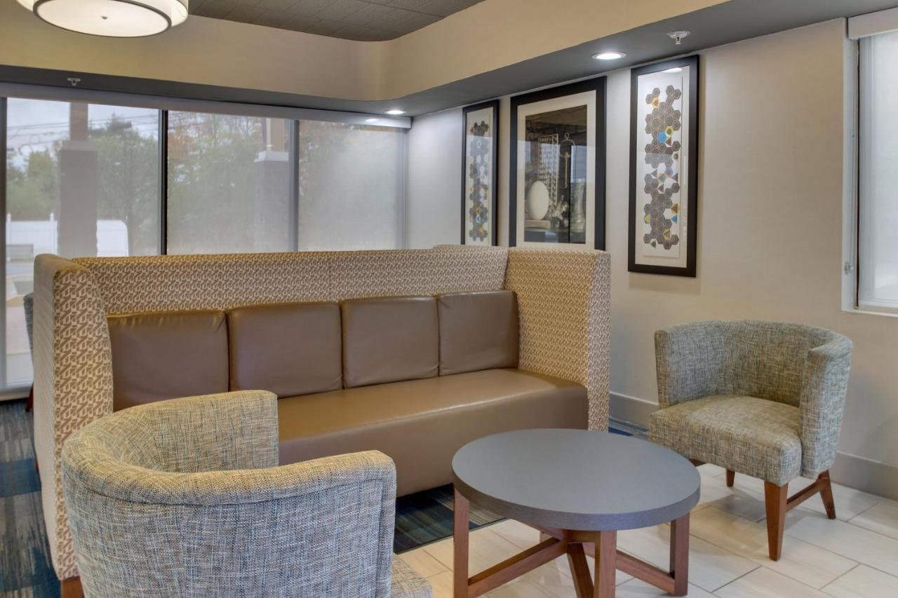 Holiday Inn Express Pittston - Scranton Airport By Ihg Dış mekan fotoğraf
