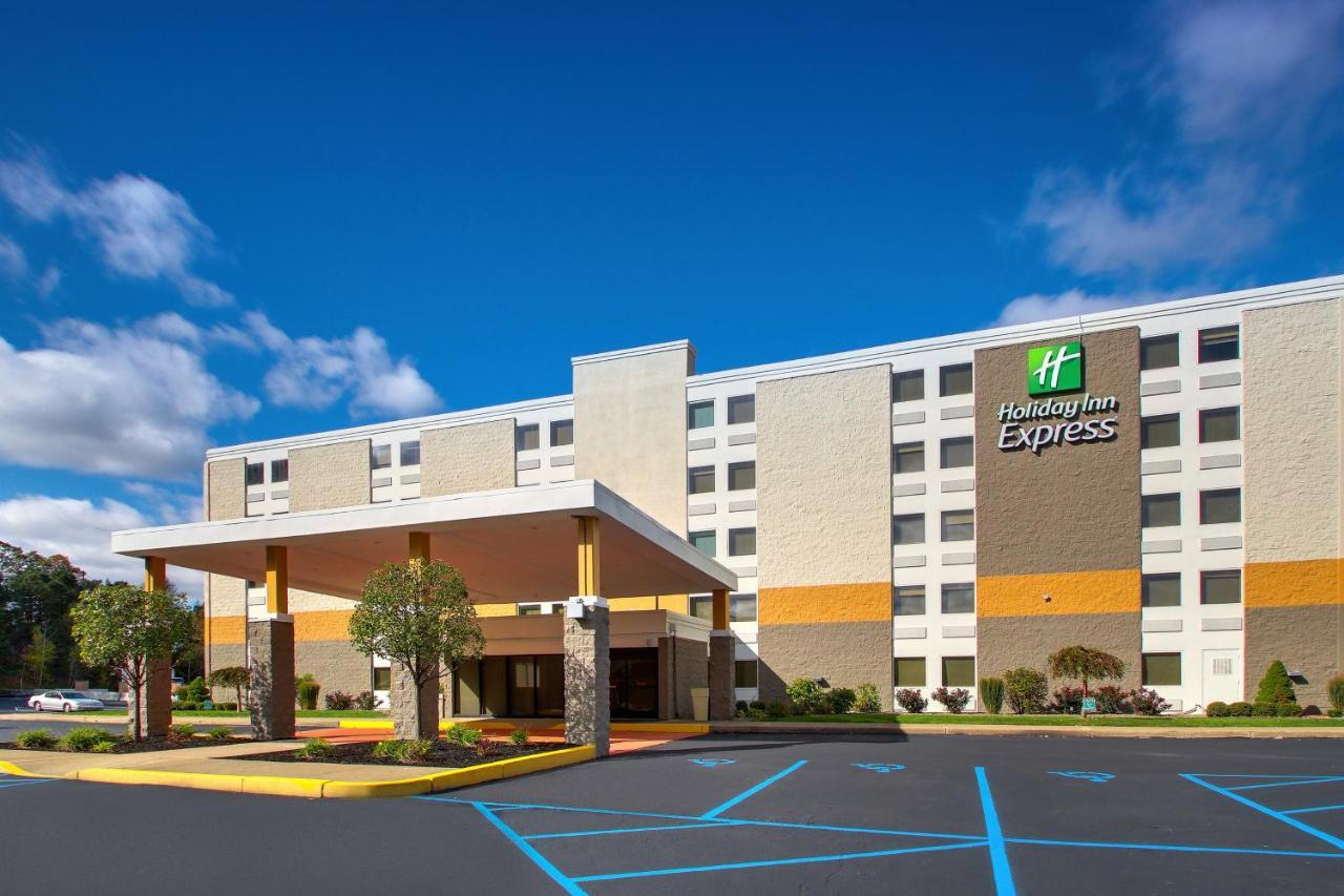 Holiday Inn Express Pittston - Scranton Airport By Ihg Dış mekan fotoğraf